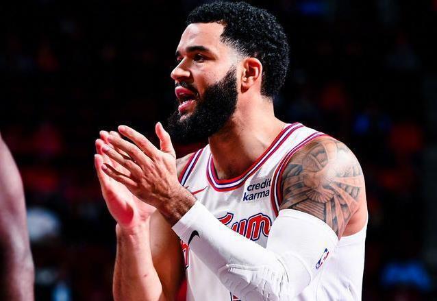 火箭大将连续命中绝杀，帮助球队逆转的简单介绍