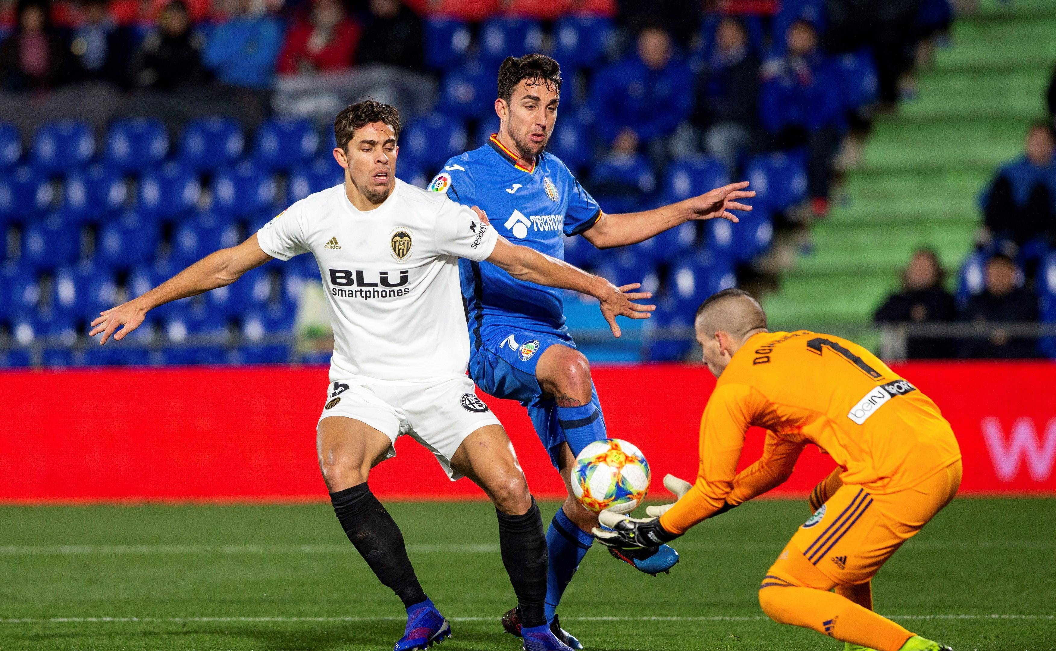 足球比赛近在眼前,球队备战充分