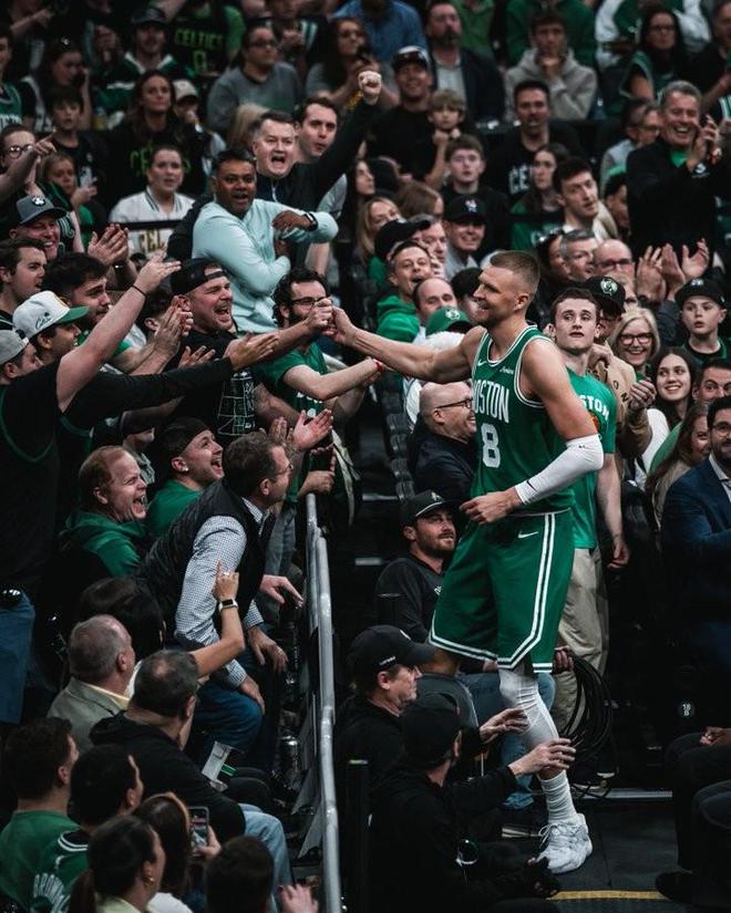 波尔津吉斯爆发新星,三连败刷新纪录,国王球队迎来希望!