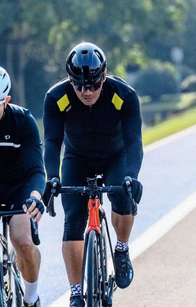 巴特勒新星惊险取胜表现惊艳,MAD未来可期!