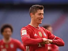 Rookie焦点对战，莱万多夫斯基与90激战日本队分钟，比赛局势复杂胜负难料！的简单介绍